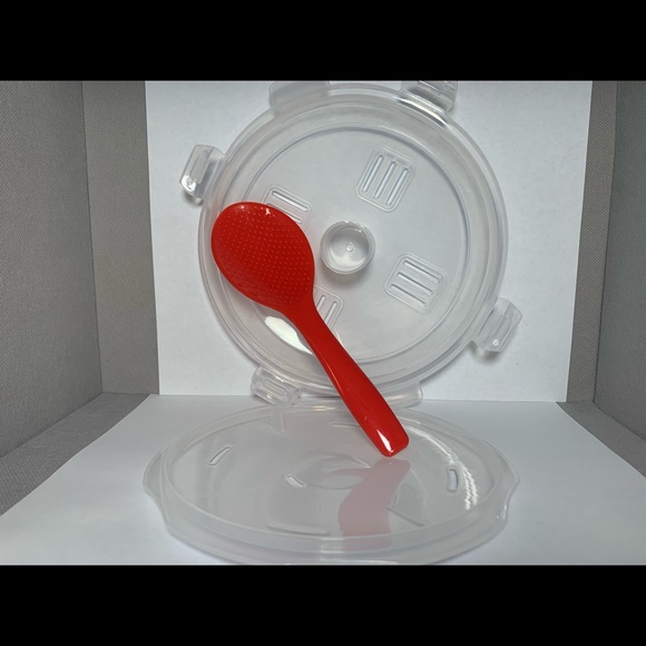 Microwave Rice Cooker w/accessories - Picture 6 of 7